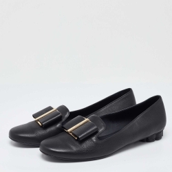 Pre Owned Salvatore Ferragamo Black Leather Trifoglio Smoking Slippers Size 39