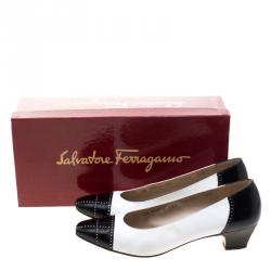 مملوكة مسبقًا حذاء كعب عالي سالفاتوري فيراغامو جلد أسود وأبيض مقاس 38