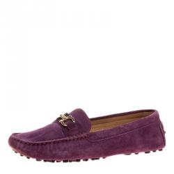 مملوكة مسبق ًا Salvatore Ferragamo Purple Suede Saba Loafers Size 38