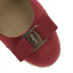 Salvatore Ferragamo Red Canvas Bow Detailed 'Darly' Espadrille Wedges Size 38.5