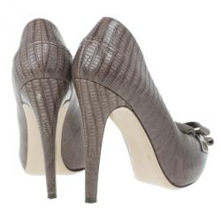 Pre Owned Salvatore Ferragamo Embossed Leather Cherie Peep Toe Platform Pumps Size 39