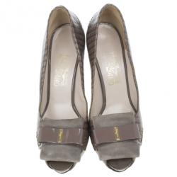 Pre Owned Salvatore Ferragamo Embossed Leather Cherie Peep Toe Platform Pumps Size 39