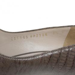 Pre Owned Salvatore Ferragamo Embossed Leather Cherie Peep Toe Platform Pumps Size 39