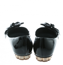 Pre Owned Salvatore Ferragamo Black Patent Leather Vola Bow Detail Flower Heel Flats Size 39