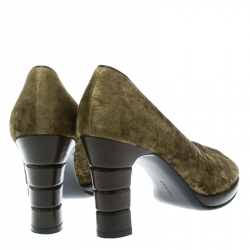 Pre Owned Salvatore Ferragamo Green Velvet Peep Toe Pumps SIze 36.5