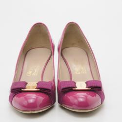 مملوكة مسبقًا حذاء كعب عالى سلفاتوري فيراغامو فيونكة جلد وردي لامع مقاس 39