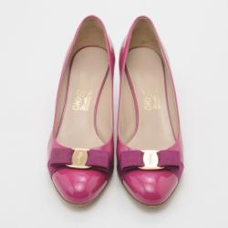 مملوكة مسبقًا حذاء كعب عالى سلفاتوري فيراغامو فيونكة جلد وردي لامع مقاس 39