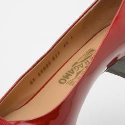 مملوكة مسبقًا Salvatore Ferragamo Red Patent Bessy Block Heel Pumps Size 39