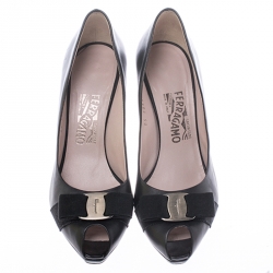 Pre Owned Salvatore Ferragamo Black Leather Carla Bow Peep Toe Platform Pumps Size 39.5