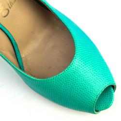 مملوكة مسبقًا Salvatore Ferragamo Turquoise Embossed Peep Toe Slingback Sandals Size 39.5