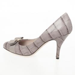 Pre Owned Salvatore Ferragamo Croc Embossed Vara Bow Pumps Size 39