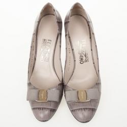 Pre Owned Salvatore Ferragamo Croc Embossed Vara Bow Pumps Size 39