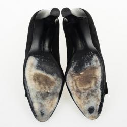 مملوكة مسبقًا Salvatore Ferragamo Black Suede Bow Pumps Size 37.5