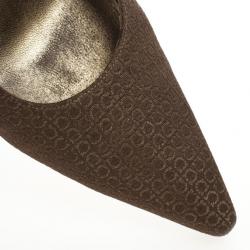 Pre Owned Salvatore Ferragamo Gold Pointed Toe Slingback Sandals Size 37.5