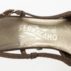 Pre Owned Salvatore Ferragamo Gold Pointed Toe Slingback Sandals Size 37.5