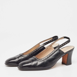 مملوكة مسبقًا Salvatore Ferragamo Black Leather  Slingback Pumps Size 38.5