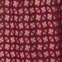 Pre Owned فستان سيلف بورتريت قصة مميزة مكشكش بلا أكتاف دانتيل أحمر S