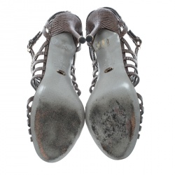 مملوكة مسبقًا صندل سيرجيو روسي جلد سحالي رصاصي مقدمة مفتوحة مقاس 36.5