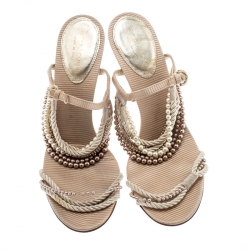 Pre Owned صندل سيرجيو روسي سير لؤلؤ وقماش بيج مقاس 39