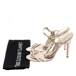 Pre Owned صندل سيرجيو روسي سير لؤلؤ وقماش بيج مقاس 39