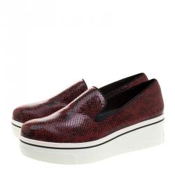 Pre Owned Stella McCartney Burgundy Faux Python Creeper Platform Loafers Size 41