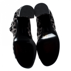 Pre Owned حذاء بوت كاحل ستيلا ماكرتني كعب عريض مقدمة مفتوحة قطيفة طباعة فهد بيج مقاس 39