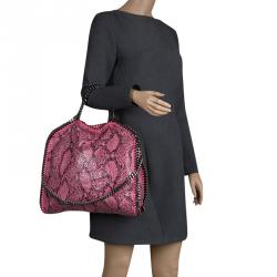 مملوكة مسبقًا Stella McCartney Pink Faux Python Small Falabella Tote