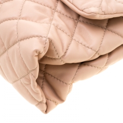 مملوكة مسبقًا Stella McCartney Beige Quilted Faux Leather Medium Beckett Chain Shoulder Bag