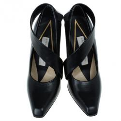 مملوكة مسبقًا Stella McCartney Black Leather Jodie Pumps Size 36