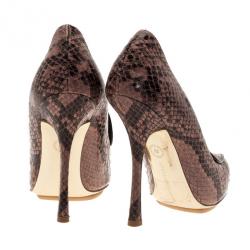 Pre Owned حذاء ستيلا ماكارتني لوفر ذو كعب عالي بنقوش جلد الثعبان ومقدمة مدببة مقاس 38