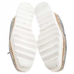 مملوكة مسبقًا حذاء ستيلا ماكرتني ديربي السي جلد صناعي أبيض/ أسود مقاس 35