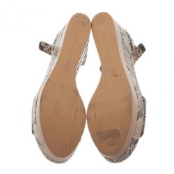 مملوكة مسبقًا Stella McCartney Beige Faux Python Ankle Strap Wedges Size 41