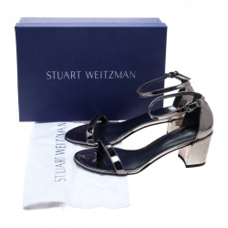 مملوكة مسبقًا Stuart Weitzman Metallic Silver Leather Simple Chorus Ankle Strap Open Toe Sandals Size 39