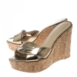 Stuart Weitzman Gold Leather Overit Cork Wedge Mules Sandals 38.5