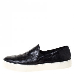  Stuart Weitzman Black Croc Embossed Leather Nuggets Slip On Sneakers Size 38.5