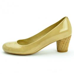 Pre Owned Stuart Weitzman Nude Patent Lola Pumps Size 36.5