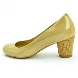 Pre Owned Stuart Weitzman Nude Patent Lola Pumps Size 36.5