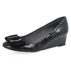 Stuart Weitzman Black Python Embossed Caring Wedges Size 36.5