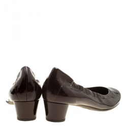 Pre Owned حذاء كعب عالي ستيوارت وايتزمان سكرانش جلد لامع بني مقاس 39.5