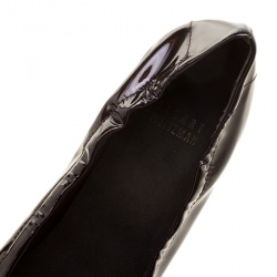 Pre Owned حذاء كعب عالي ستيوارت وايتزمان سكرانش جلد لامع بني مقاس 39.5