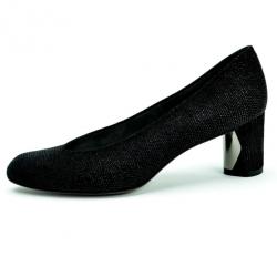 Pre Owned Stuart Weitzman Black Solar Goosebump Pumps Size 38.5