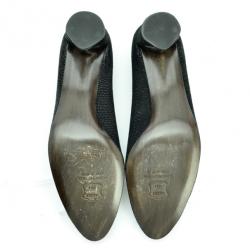 Pre Owned Stuart Weitzman Black Solar Goosebump Pumps Size 38.5