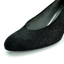 Pre Owned Stuart Weitzman Black Solar Goosebump Pumps Size 38.5