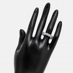 Pre Owned خاتم مرصع بماسة مستديرة لامعة بوزن 6 قيراط من الألماس المصنع في المختبر من الذهب الأبيض عيار 18 بمقاس 53