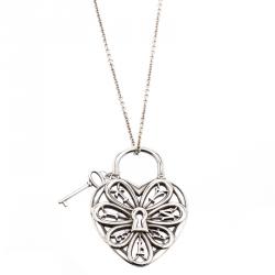 Pre Owned Tiffany & Co. Filigree Heart Pendant With Key Silver Chain Necklace 