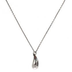 مملوكة مسبقًا Tiffany & Co. Silver Elsa Peretti Teardrop Pendant Necklace