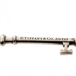 Pre Owned Tiffany & Co. Beaded Heart Enamel Key Silver Pendant