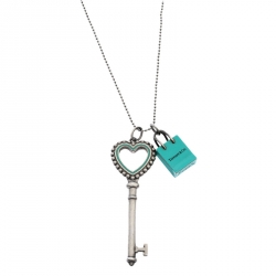 Tiffany Co Silver Heart Key Locks Necklace Pendant Charm Chain Gift Pouch  Love