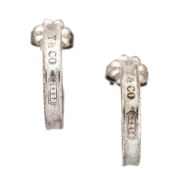 Pre Owned Tiffany & Co. Tiffany 1837 Silver Hoop Earrings