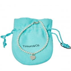Pre Owned Tiffany & Co. Sterling Silver Mini Heart Tag Freshwater Pearl Bracelet